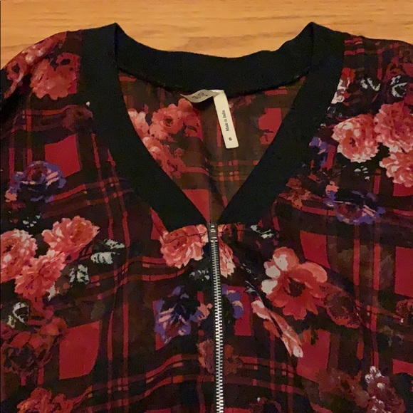 Mesh floral shirt - Picture 2 of 2